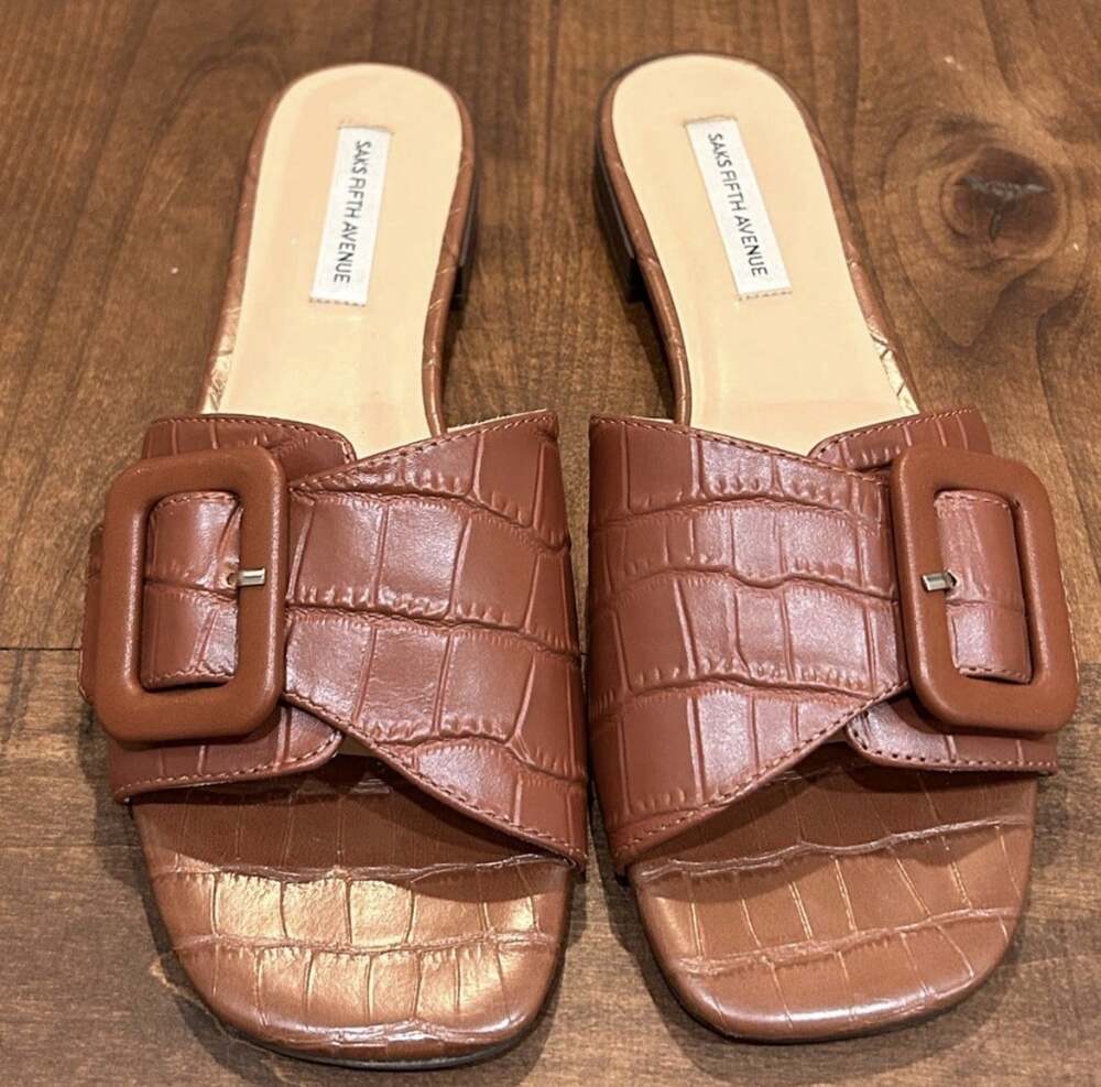 Saks Fifth Avenue Brown Leather Croc Embossed Buckle Slide Sandals Size 6.5 - Picture 2 of 5